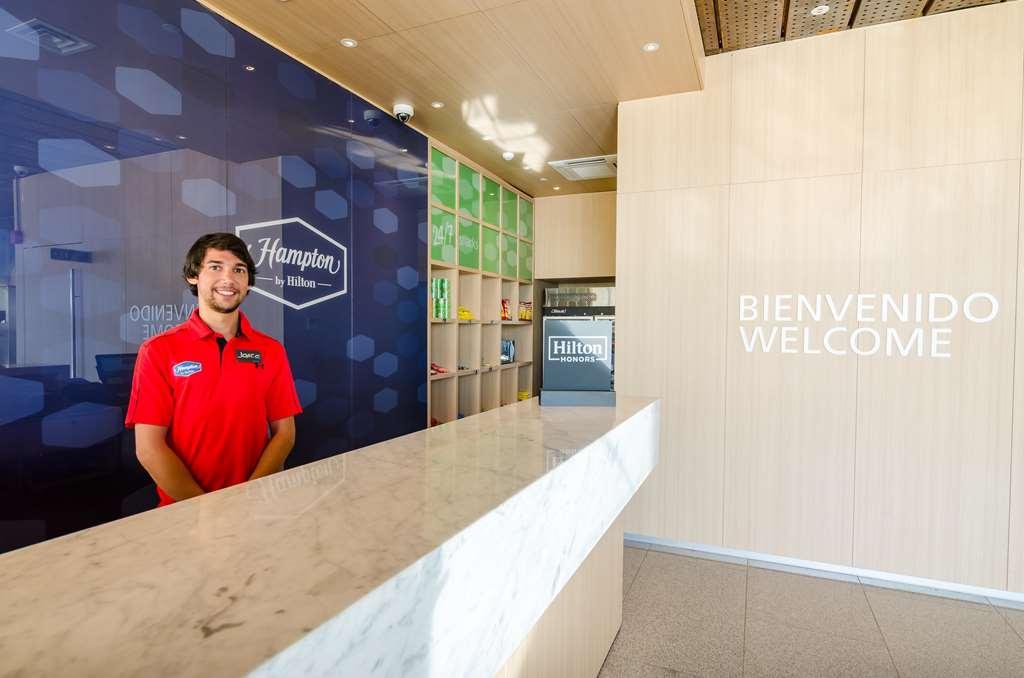 Hotel Hampton By Hilton Montevideo Carrasco 3*