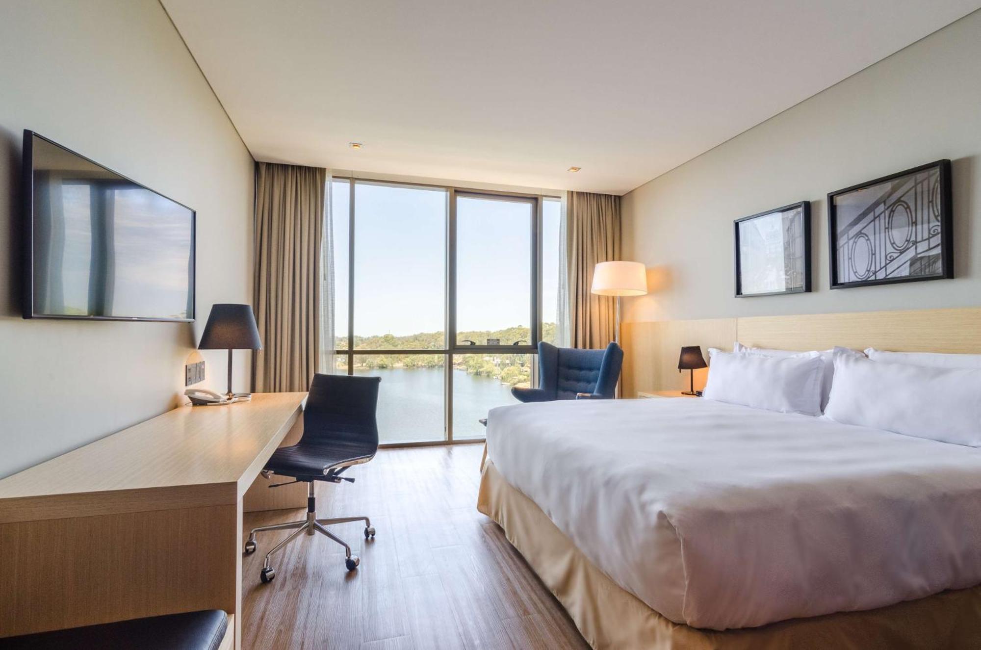 Hotel Hampton By Hilton Montevideo Carrasco 3*